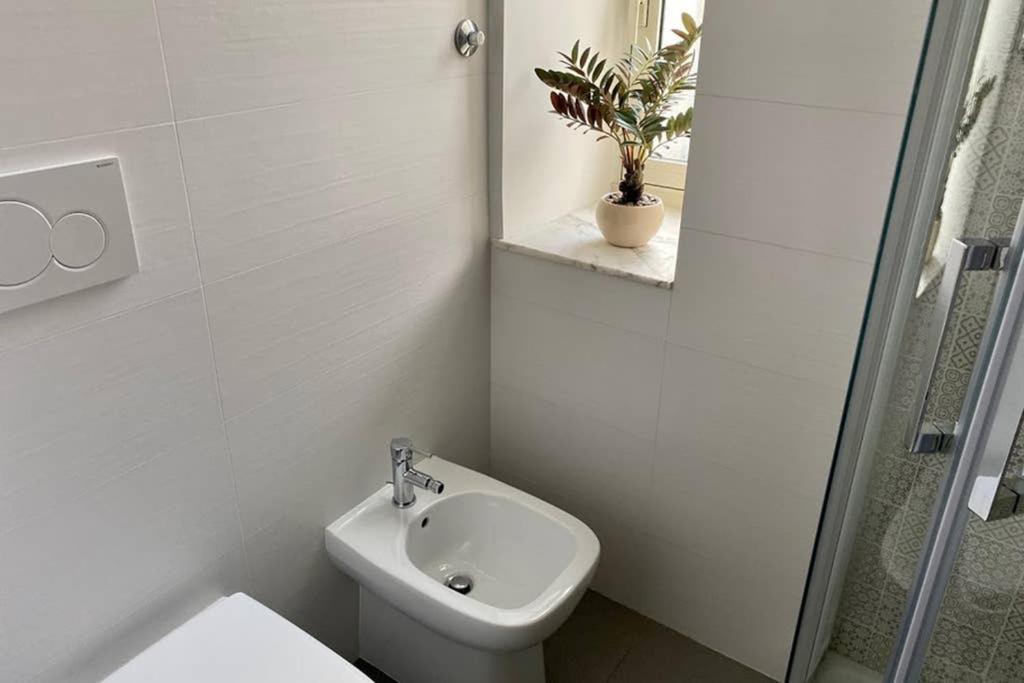 Central Modern Apartment Rome -Locazione Turistica- Ngoại thất bức ảnh